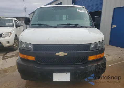 2019 Chevrolet Express G2500 from USA, damaged, VIN 1GCWGAFP7K1316430